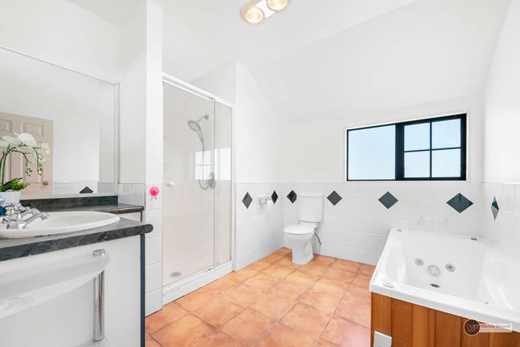 9 Wilford Street Woburn_16