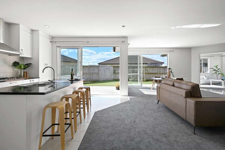 4 Capricorn Place Rototuna North_1