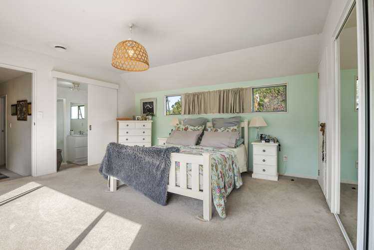 2/12 Patons Road Howick_13