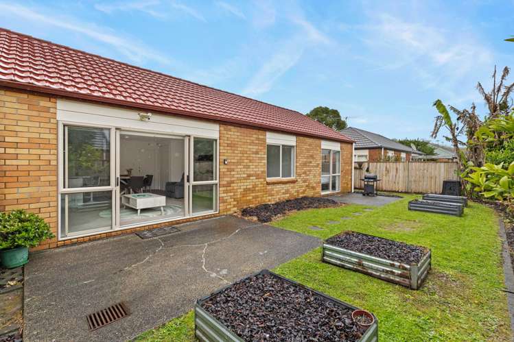 164 Waitemata Drive Ranui_16