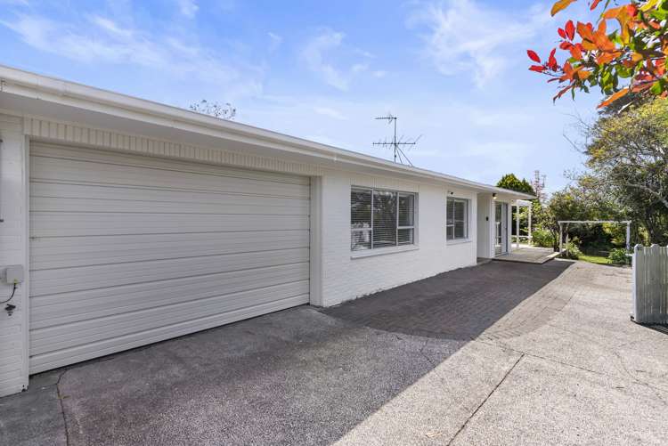 3/5 Teal Crescent Beach Haven_14