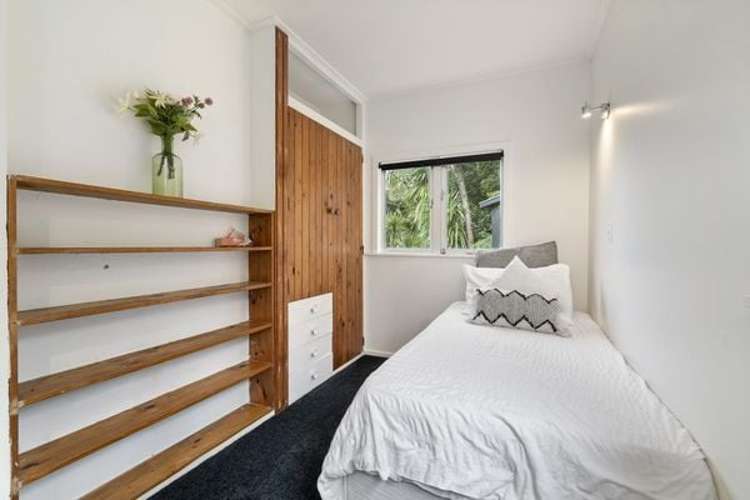 Address withheld Huia_10