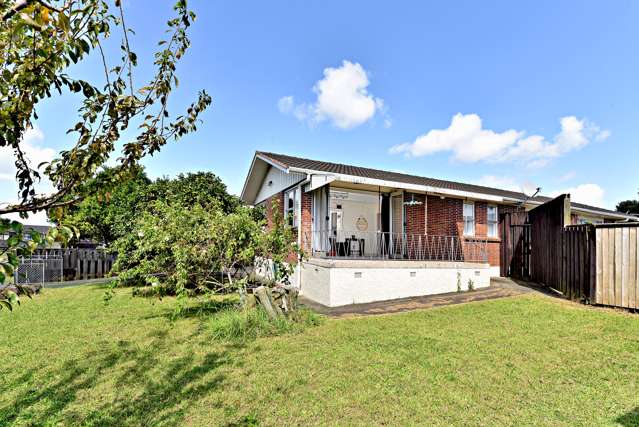 56 Heybridge Street Manurewa_1