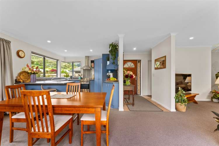 8 Ngawhatu Road Stoke_15