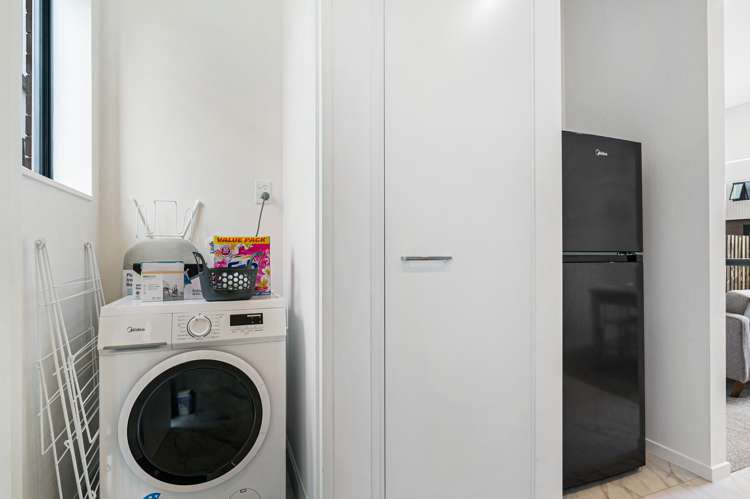 3 Hari Place Favona_18