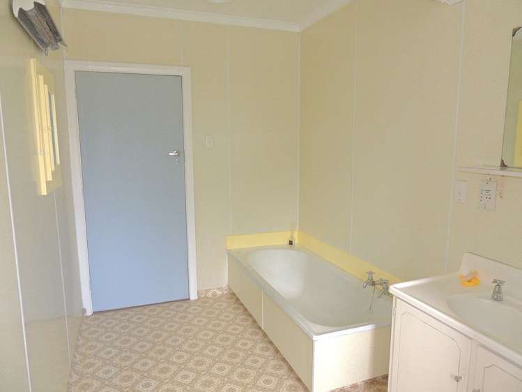 69 Gordon Street Masterton_12