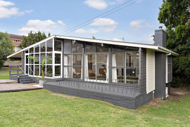 86 Kimber Hall Avenue Mount Roskill_0