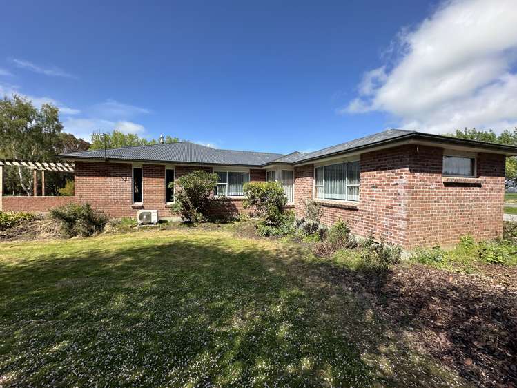 236 Saint Ronans Road North Edendale_11