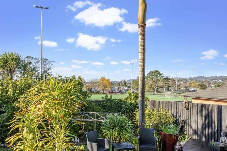 2/102 Seymour Road_5