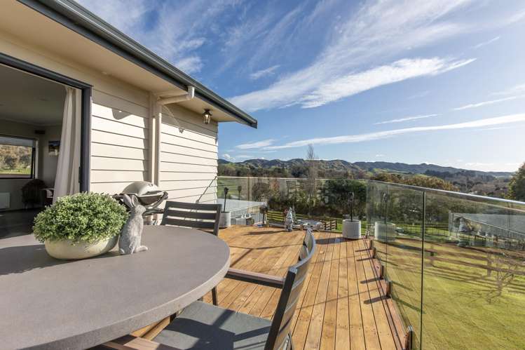 1 Watts Street Waipawa_11