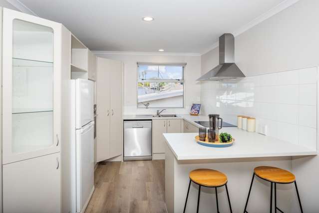2/9 Beatty Street Melville_2