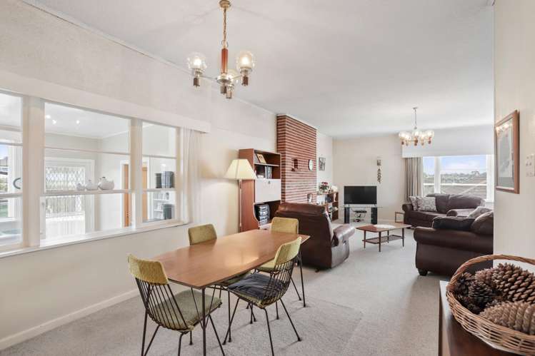 33 Seabrook Avenue New Lynn_5