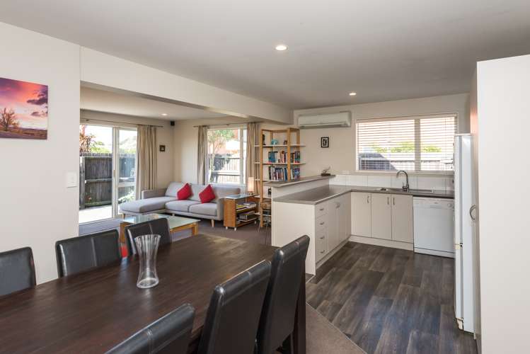 523d Saint Asaph Street Phillipstown_4