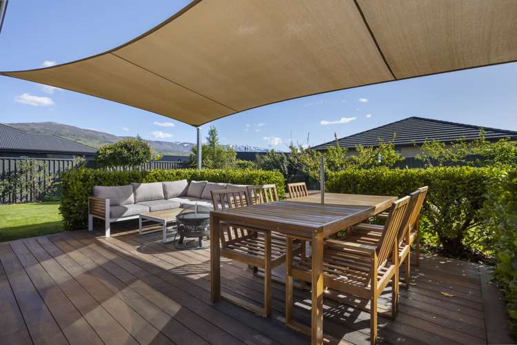 4 Magnetic Place Cromwell_8