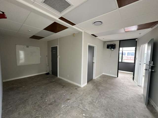 3053 Great North Road New Lynn_4