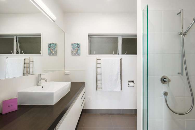 4 Kastos Way Strathmore Park_14