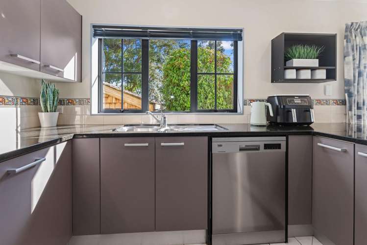 17E Watson Avenue_5