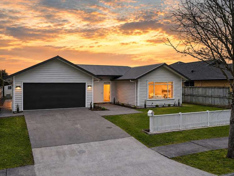 19 Brad Avenue_2