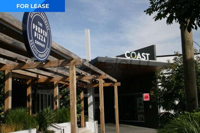 Retail at Whangaparaoa Plaza 60.9m2 Available Now