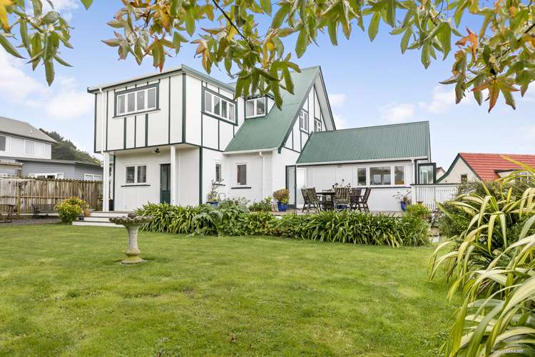 107 Helston Road Paparangi_16