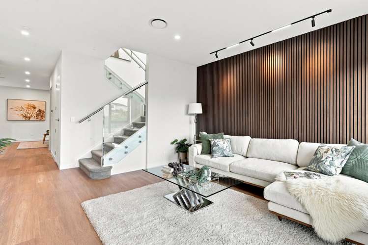 27 Francesco Drive_5