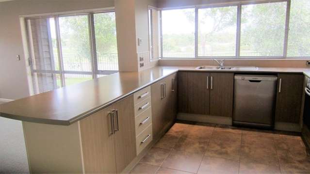 1 Bluewater Place Paraparaumu_4