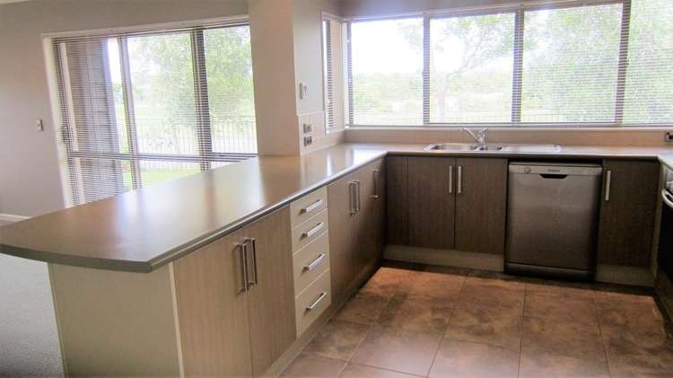 1 Bluewater Place Paraparaumu_4