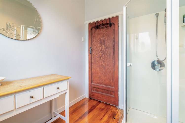 153 Chelmsford Street Windsor_12