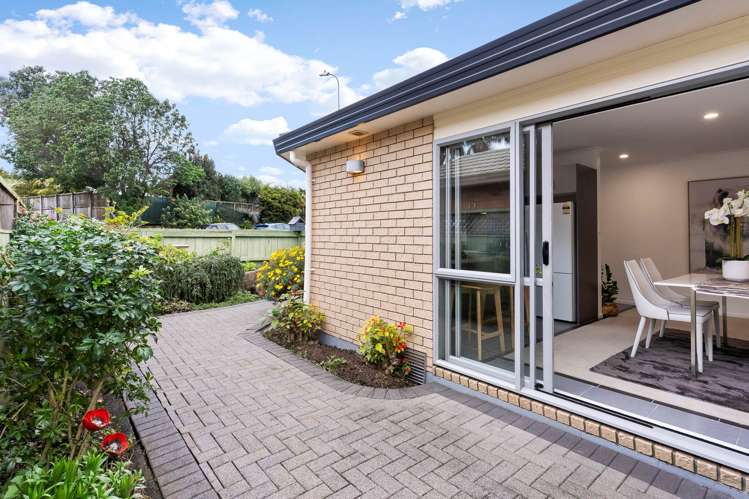 5 Red Hibiscus Road Stanmore Bay_14