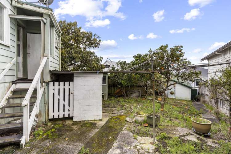 2 Percival Parade Saint Marys Bay_18