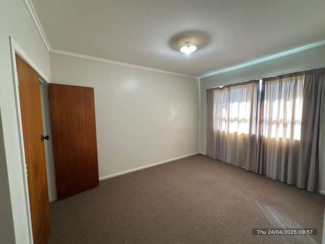 2/14 Oaklands Road 1728_4