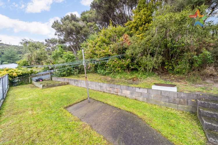 19 Karaka Street Otaki Beach_22