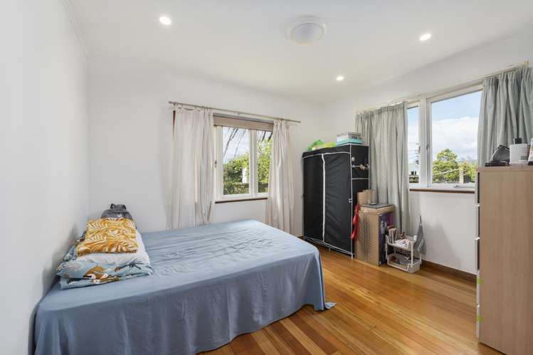 86 Mcleod Road Te Atatu South_4