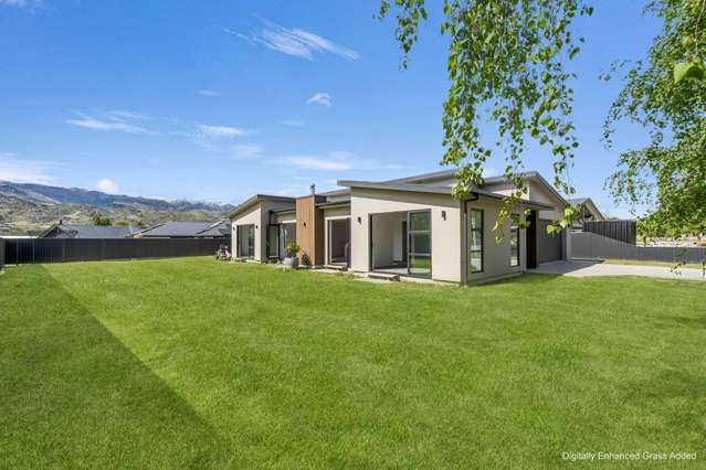 Move Straight In. Soak Up the Scenery.