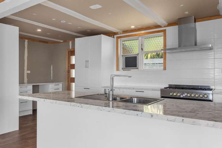 8 Matai Street Edgecumbe_5