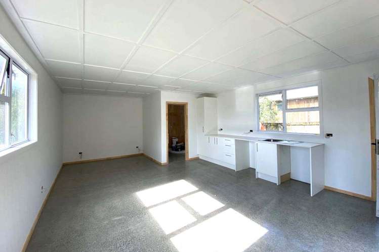 78 Howard Road Orere Point_12