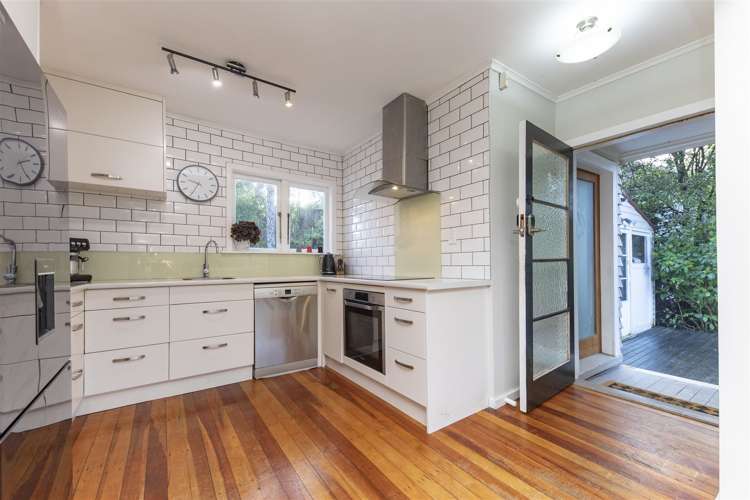 5 Grovelands Way Titirangi_8