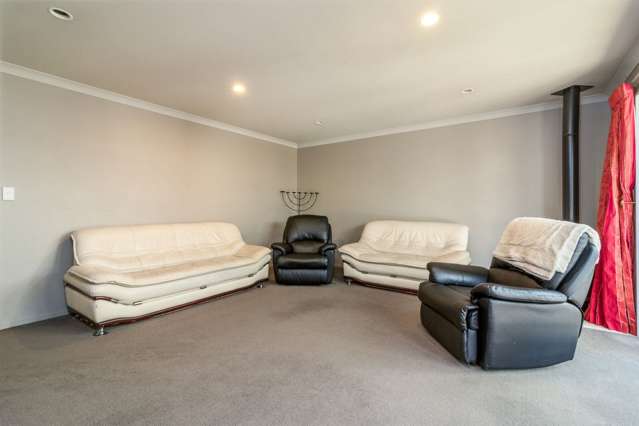 6 Foresters Crescent Parklands_2