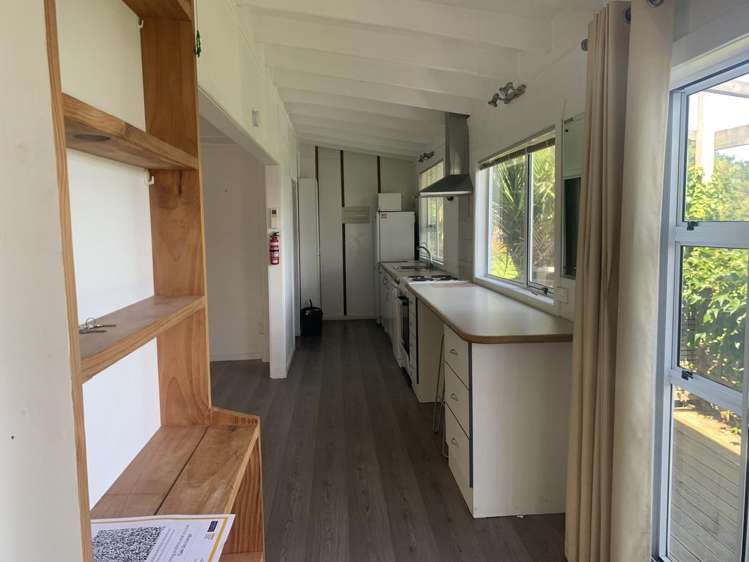 B/140 Attwood Road Paremoremo_6