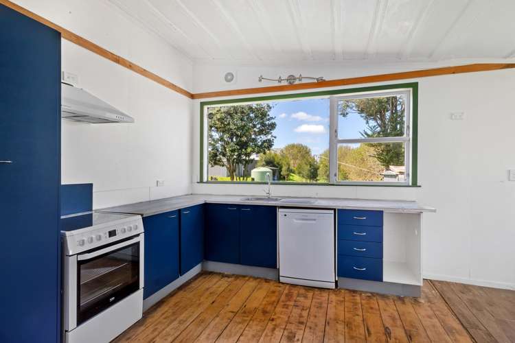 91 Beaver Road Wharehine_26