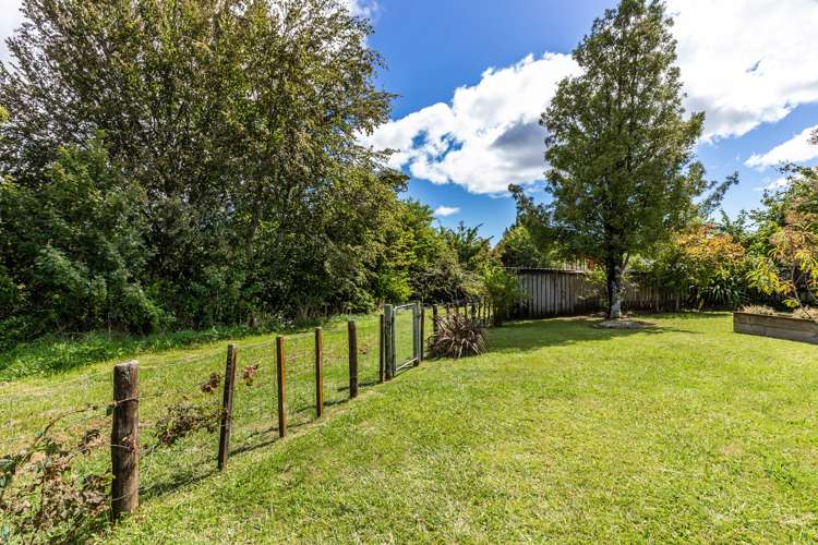 14 Runuku Grove Turangi_6