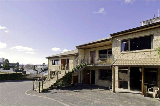 42 Thackeray Street Hamilton Lake_3