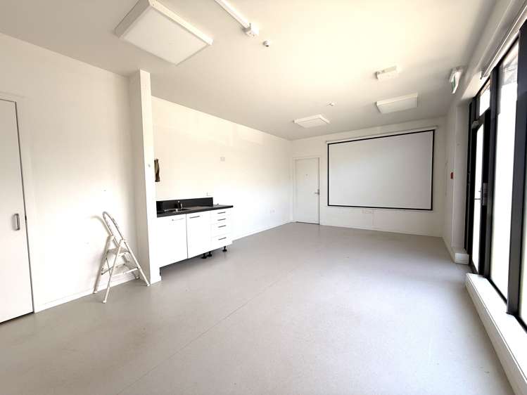 5/3 Workspace Drive Hobsonville_8