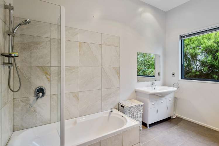 7 Runswick Lane Huntsbury_14