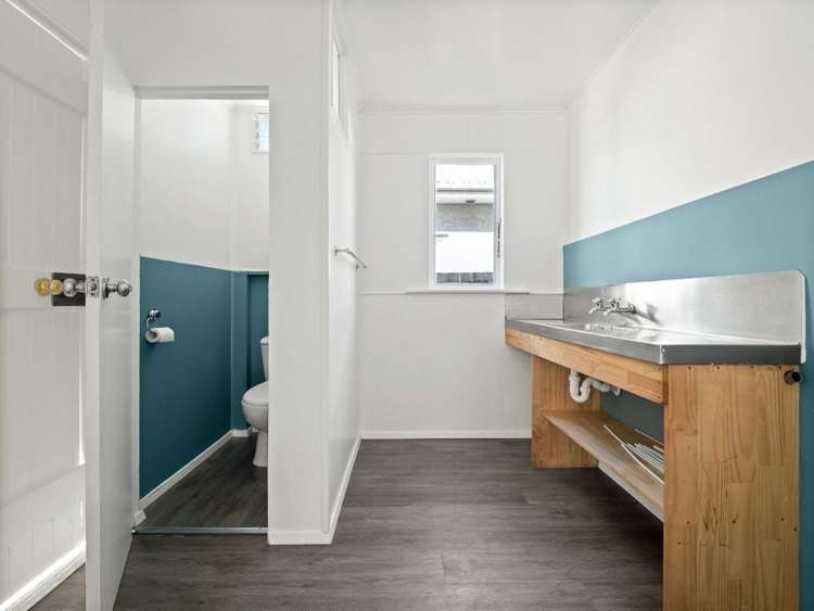 41 Oxford Street South Dunedin_12