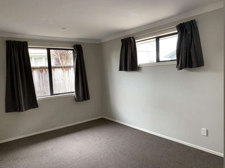 10B Liston Crescent Hillcrest_5