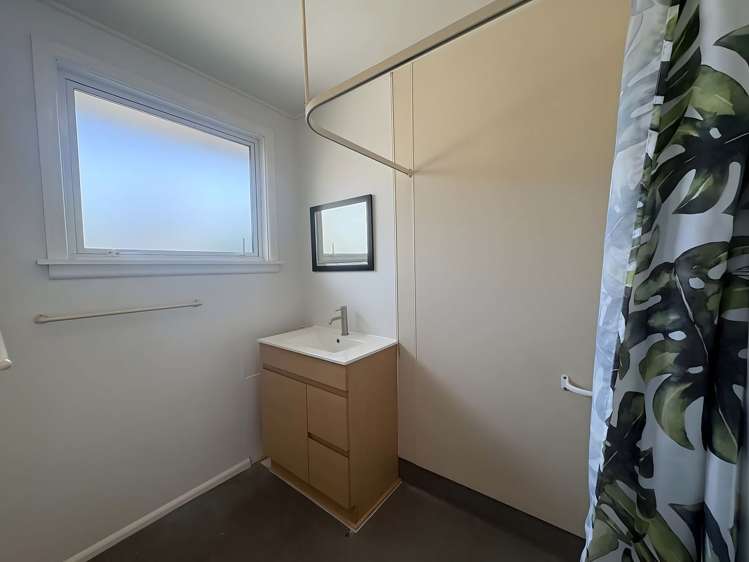 2/283 Lyttelton Street Spreydon_5