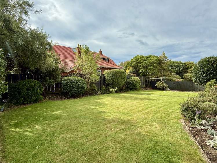 137 MacMaster Street Richmond_36