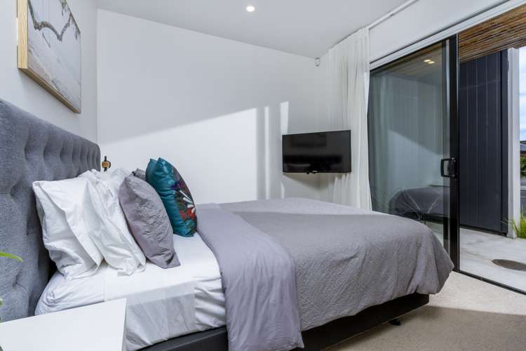 77 Bomb Point Drive Hobsonville_16