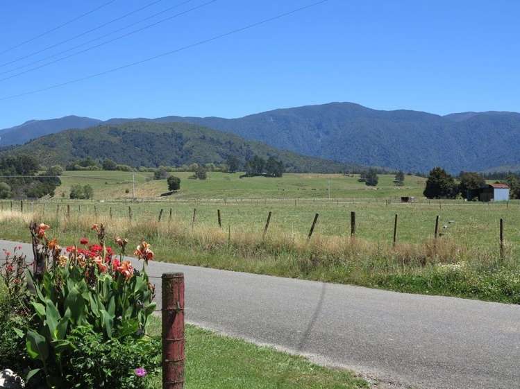 167 One Spec Road Takaka_19